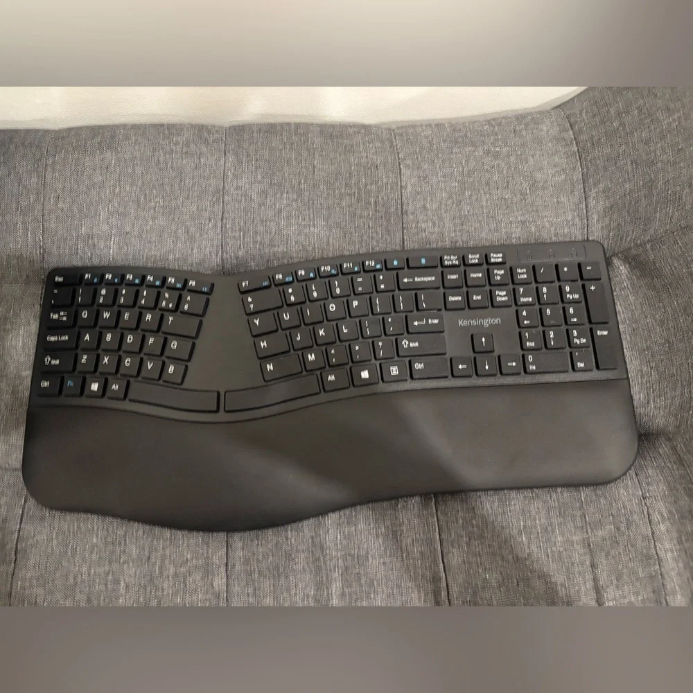 Brand New Kensington Pro Fit Ergonomic Black Wireless Keyboard